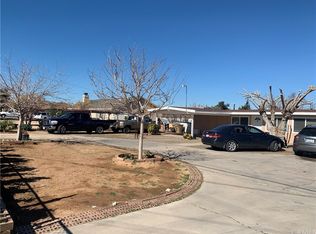 18376 Walnut St, Hesperia, CA 92345