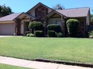 913 W Fredericksburg St, Broken Arrow, OK 74011