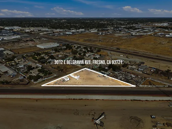 3012 E Belgravia Ave, Fresno, CA 93721