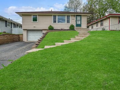 1440 8th Ave S, South Saint Paul, MN, 55075