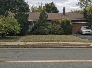 465 Parker St, Newton, MA 02459