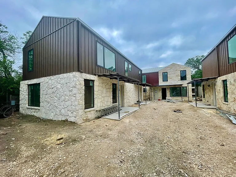 Modern Luxury in San Marcos' Premier Courtyard Community Now Leasing! — Photo 24