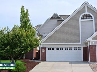 9224 Keystone Dr, Lincoln, NE 68516