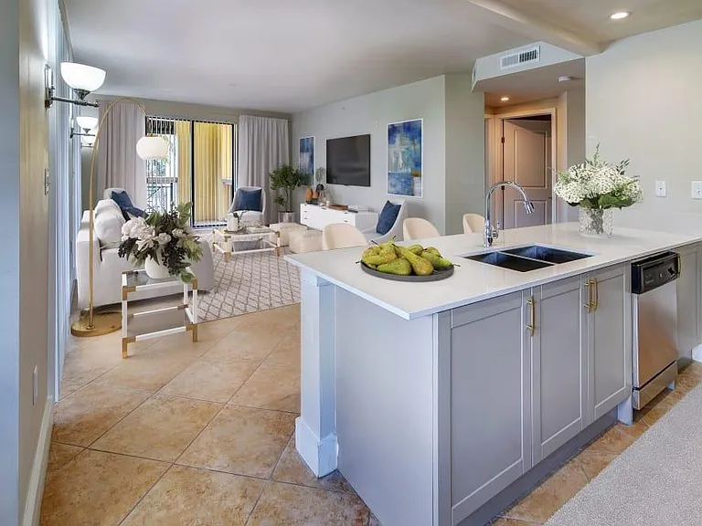 The Heritage at Boca Raton — Photo 2