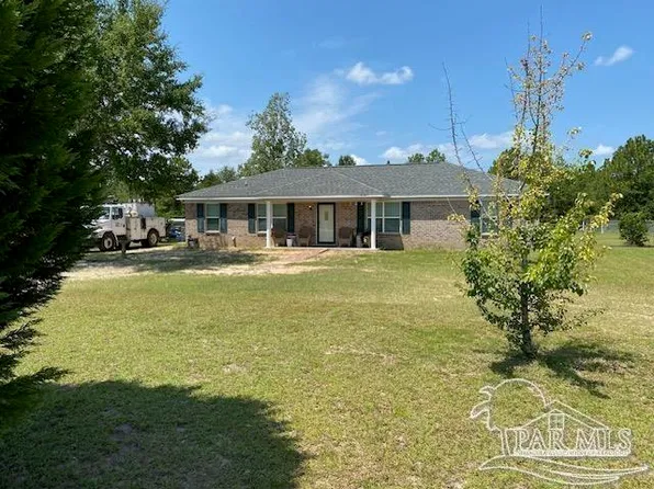 4361 Sablan Ln, Milton, FL 32583
