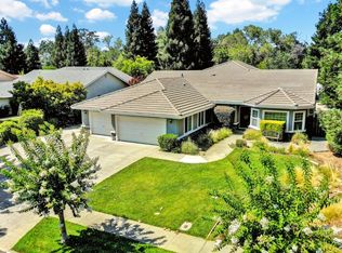 956 Granada Ln, Vacaville, CA 95688