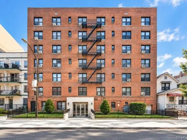 64-48 Booth Street #1F, Rego Park, NY 11374
