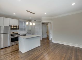 852 W Lill Ave #2, Chicago, IL 60614