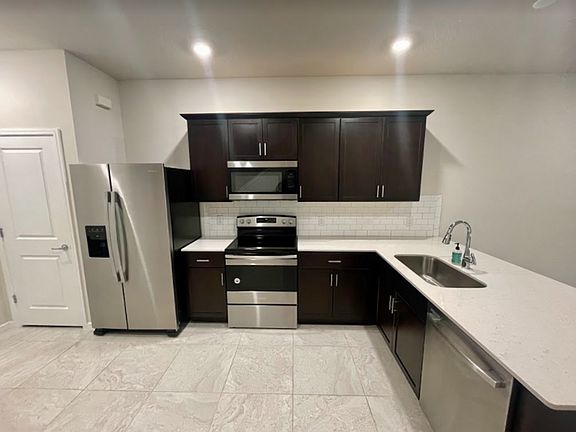 4th image of 19693 Shady Oak Dr
