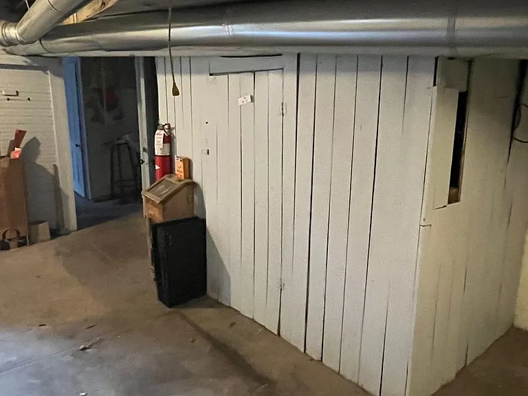 3523 Clifton Ave — Photo 19