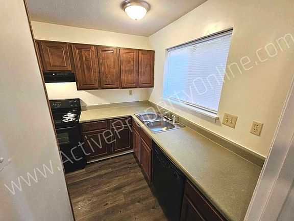 3rd image of 2655 Vineville Ave APT J