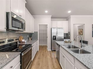 656 River Gardens Dr SE, Atlanta, GA 30354