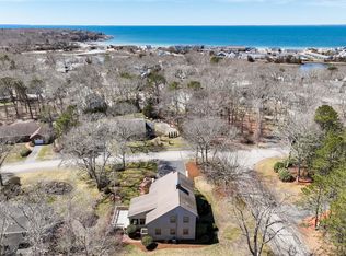 5 Old Mystic Cir, North Falmouth, MA 02556