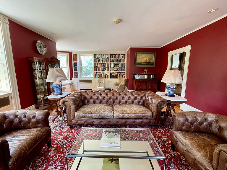 24 Chestnut St #2 — Photo 7