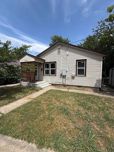 501 N University Blvd Photo 1