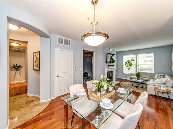 128 N Oak Knoll Ave Unit 114, Pasadena, CA 91101
