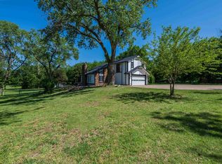 1120 N Azure Ln, Wichita, KS 67235