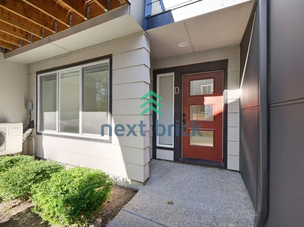 824 238th St SE #D, Bothell, WA 98021