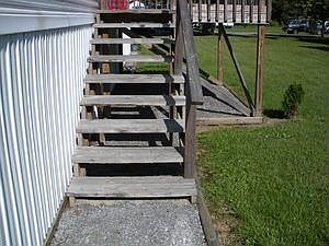 4th image of 805 9th Ave