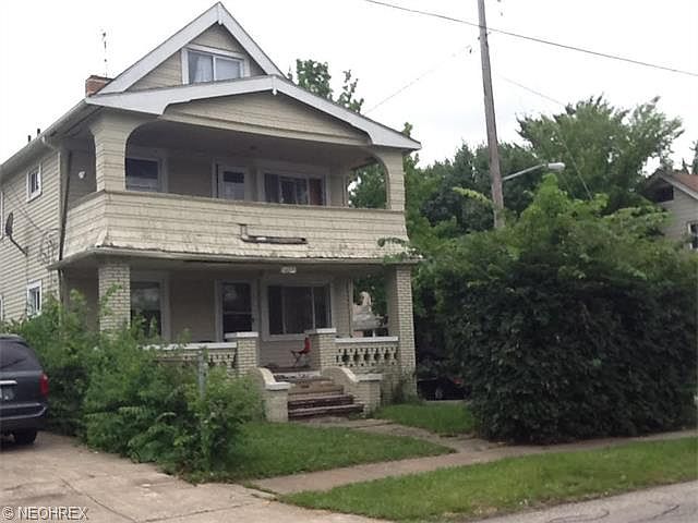 1st image of 3624 E 103rd St