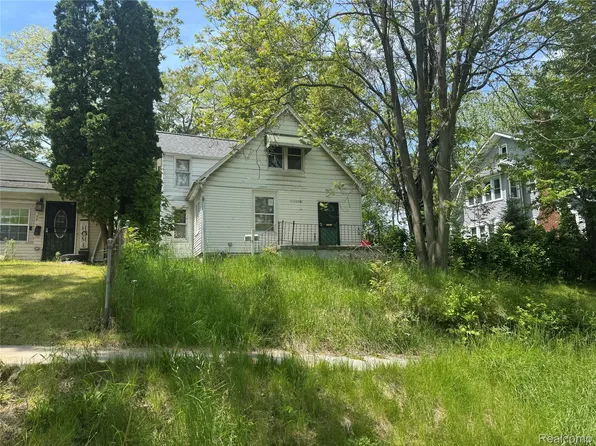 14825 Chapel St, Detroit, MI 48223