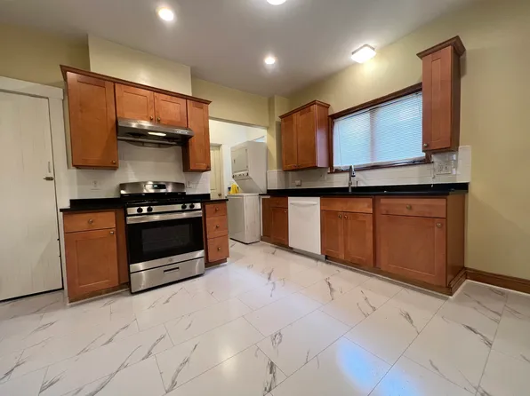 36 Golden Ave Floor 1, Medford, MA 02155