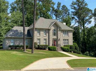 1905 Cahaba Crest Dr, Birmingham, AL 35242