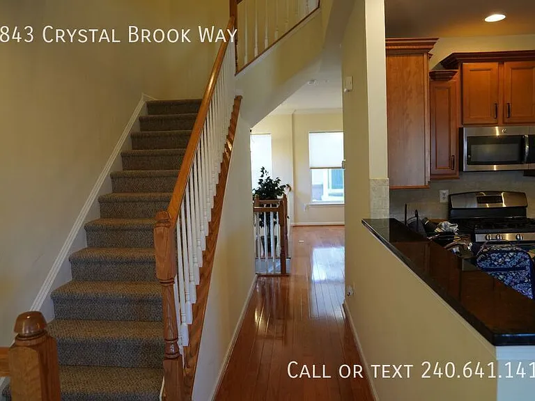 7843 Crystal Brook Way — Photo 2