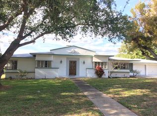 455 Poincianna Dr, Sarasota, FL 34243