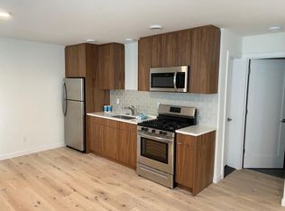 5216 22nd Ave NE #BASEMENT, Seattle, WA 98105