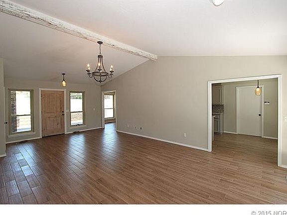 4th image of 1314 Colleen Dr