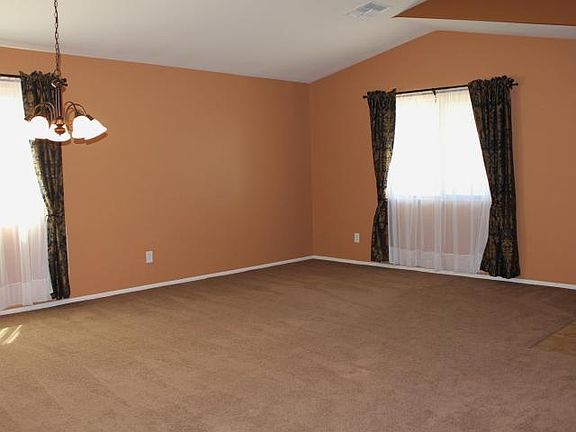 5th image of 17608 W Columbine Dr