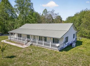 3209 Coal Bank Rd, Sparta, TN 38583