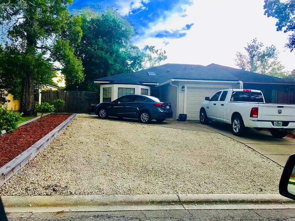1st image of 10171 Geni Hill Cir S