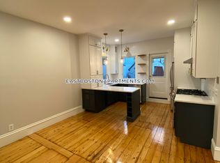 118 Princeton St #3, Medford, MA 02155