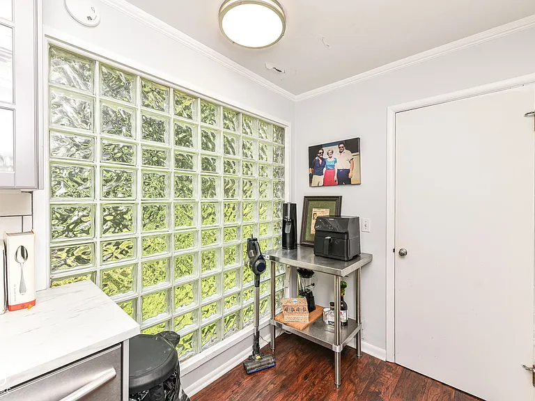 1220 Oak Ridge Dr — Photo 14