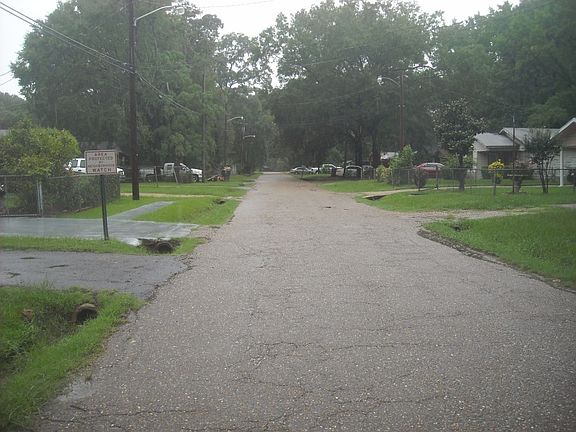 5th image of 3821 Morrow St