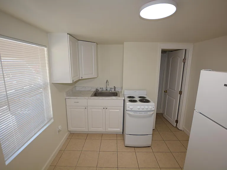 2850 Lake Alfred Rd #4 — Photo 3