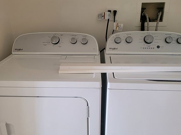 4th image of 59 Sandybrooke Dr #1