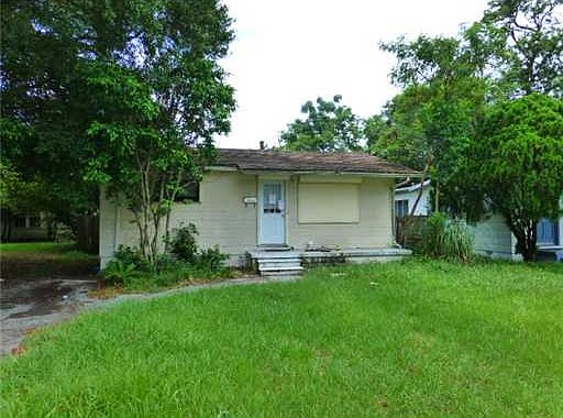1st image of 2710 25th Ave N