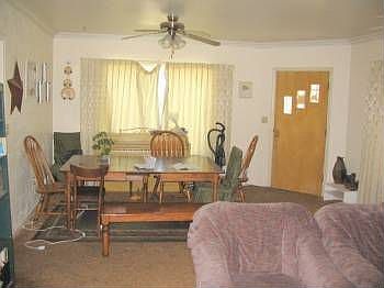 4th image of 134 E 2nd S