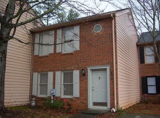 8068 Woodlake Dr, Riverdale, GA 30274