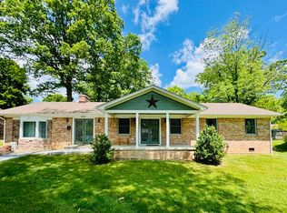 614 Greenbrier Ave, White Sulphur Springs, WV 24986