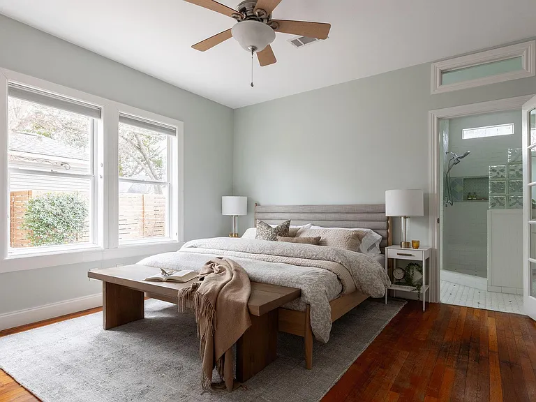 904 Josephine St — Photo 13