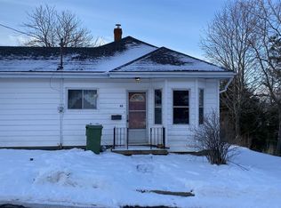 62 Chestnut St, Trenton, NS B0K1X0