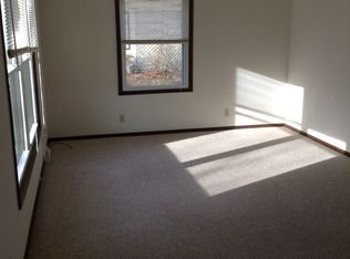 2120 Ruben Dr, City Of Waukesha, WI 53186