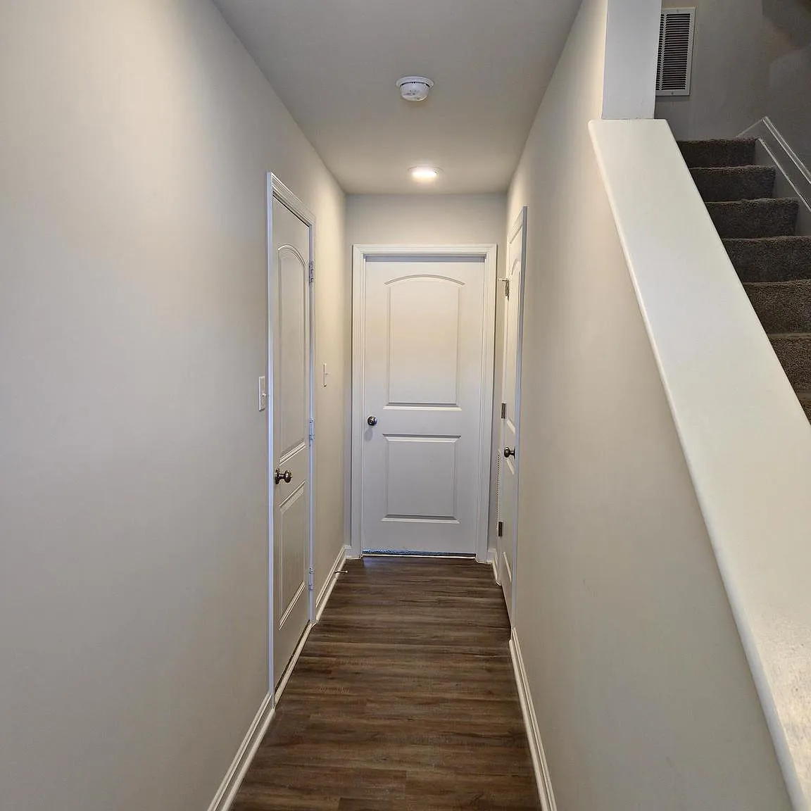 4 bed, 1880 sqft, $1,850 — Photo 3