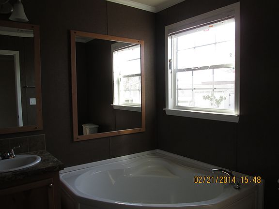 4th image of 4834 Laura Ln