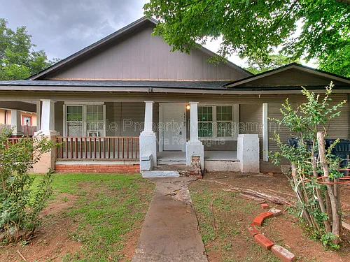2301 SW 24th St #2 Photo 1