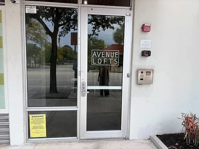 1 bed, 967 sqft, $2,800 — Photo 3